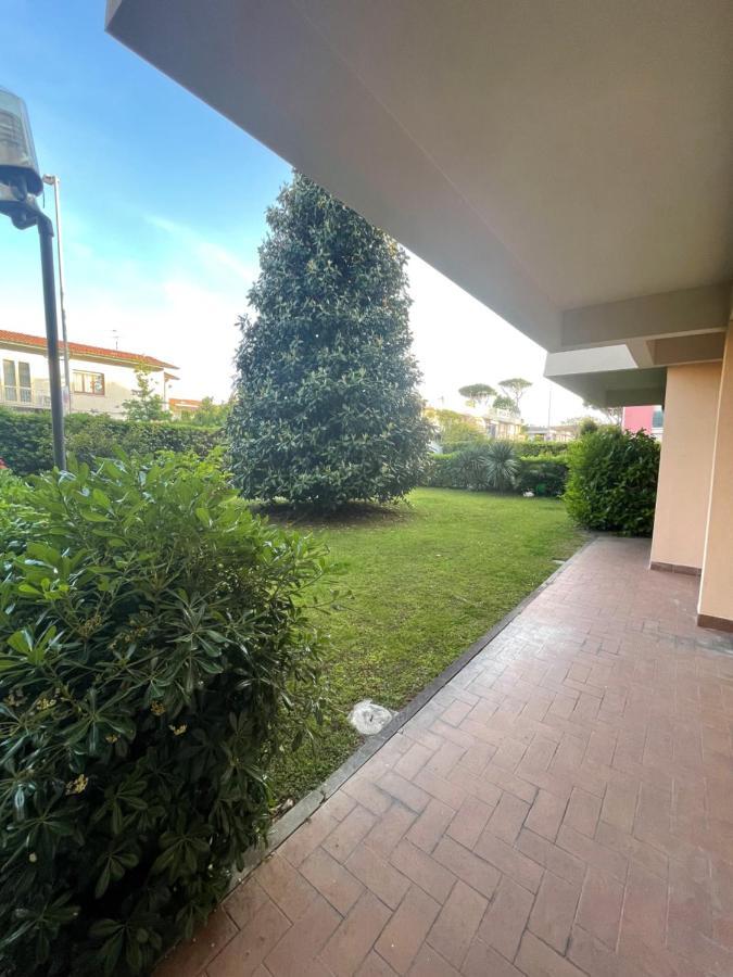 Viareggio Sabbia Bianca Διαμέρισμα Εξωτερικό φωτογραφία